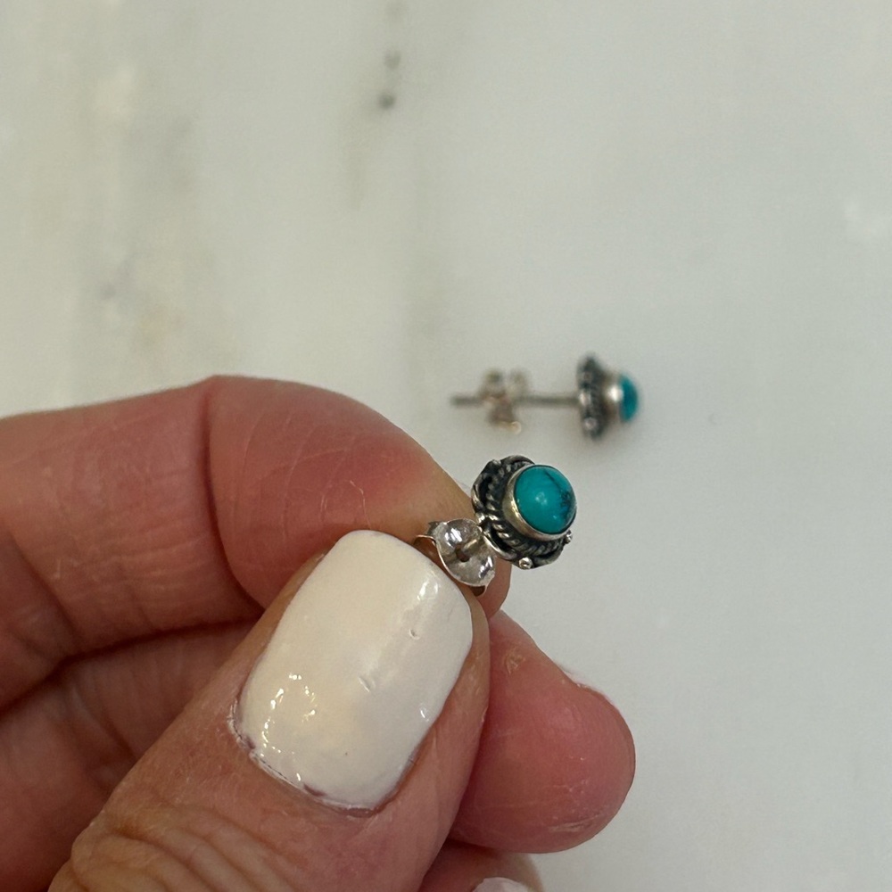 Turquoise Stone 925 Sterling Silver Stud Earrings - Picture 2 of 12